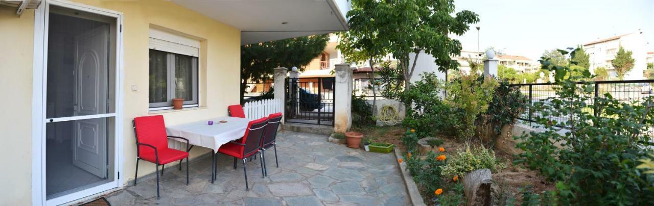 Ferienwohnung Thesshouse Pefka Fk Thessaloniki Exterior foto
